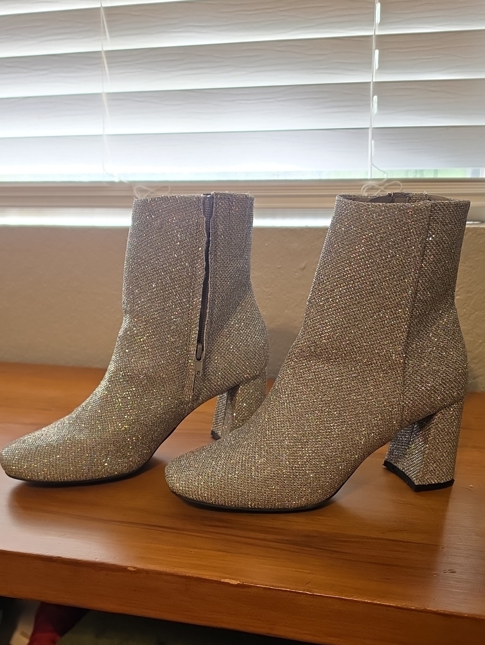 Sparkle Ankle Boots - Silver Glitter Women’s Booties